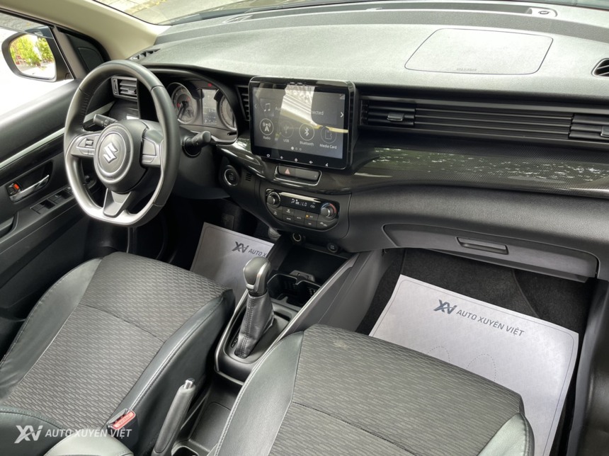 Suzuki XL7 1.5AT 2022