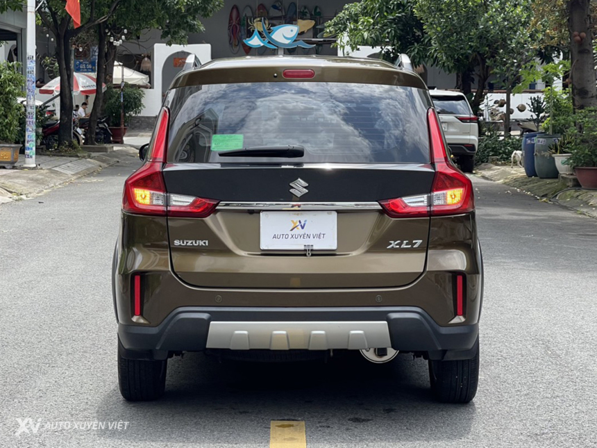 Suzuki XL7 1.5AT 2022