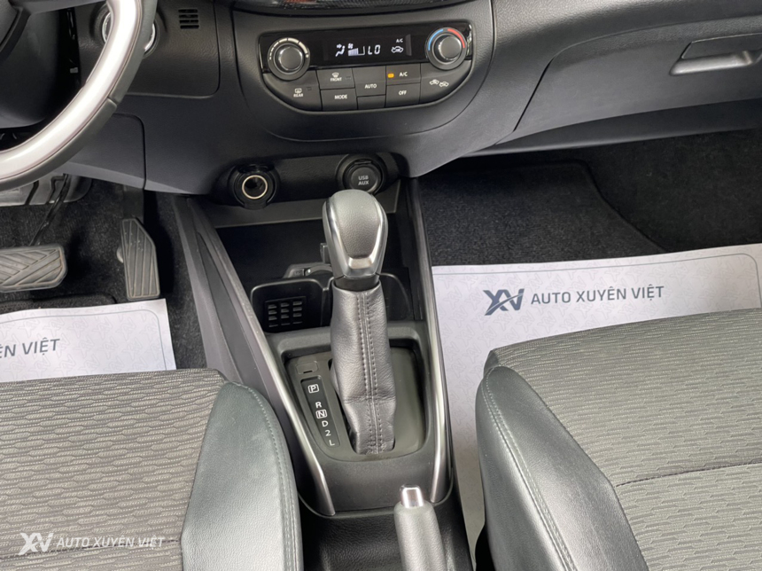 Suzuki XL7 1.5AT 2022