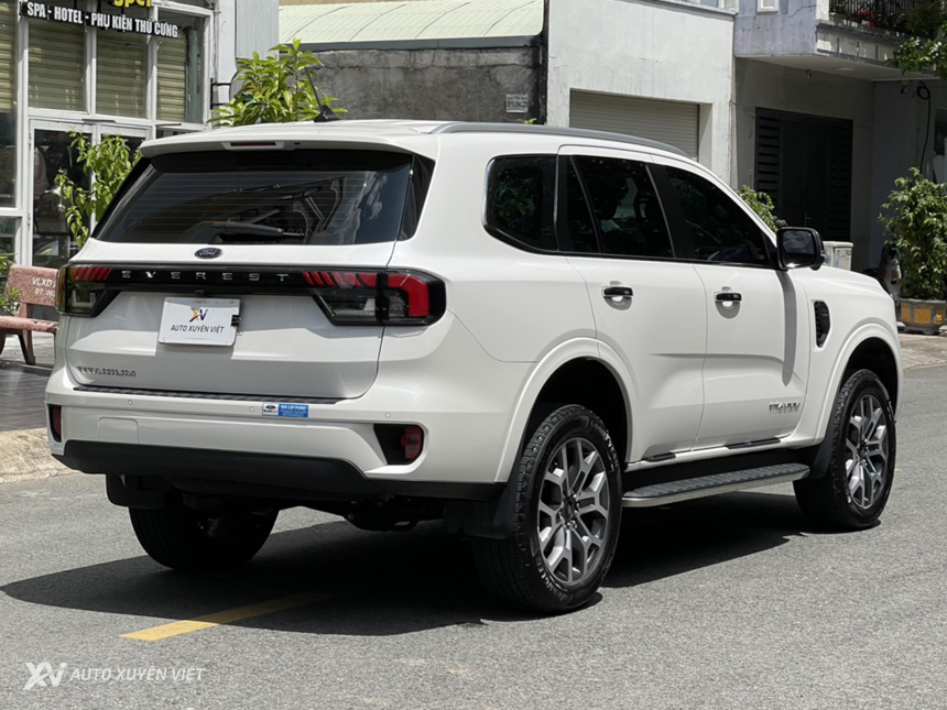 Ford Everest Titanium 4x2AT 2023 Ford Everest Titanium 4x2AT 2023