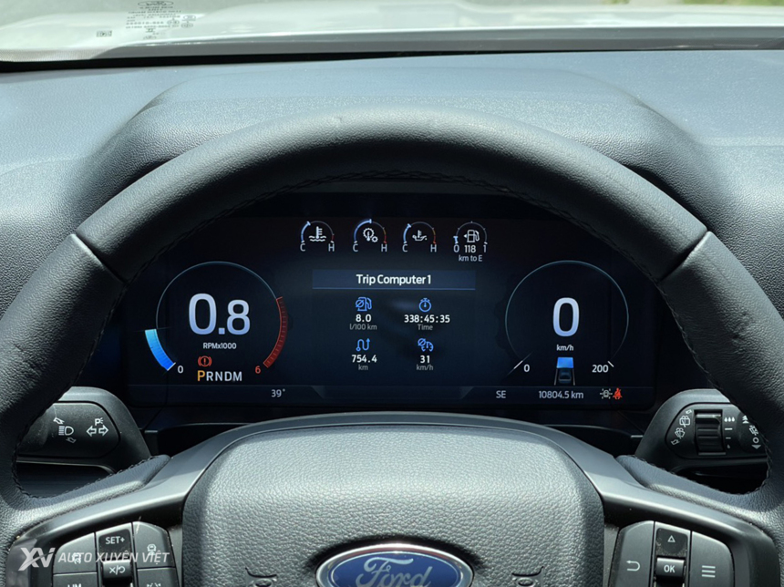 Ford Everest Titanium 4x2AT 2023 Ford Everest Titanium 4x2AT 2023