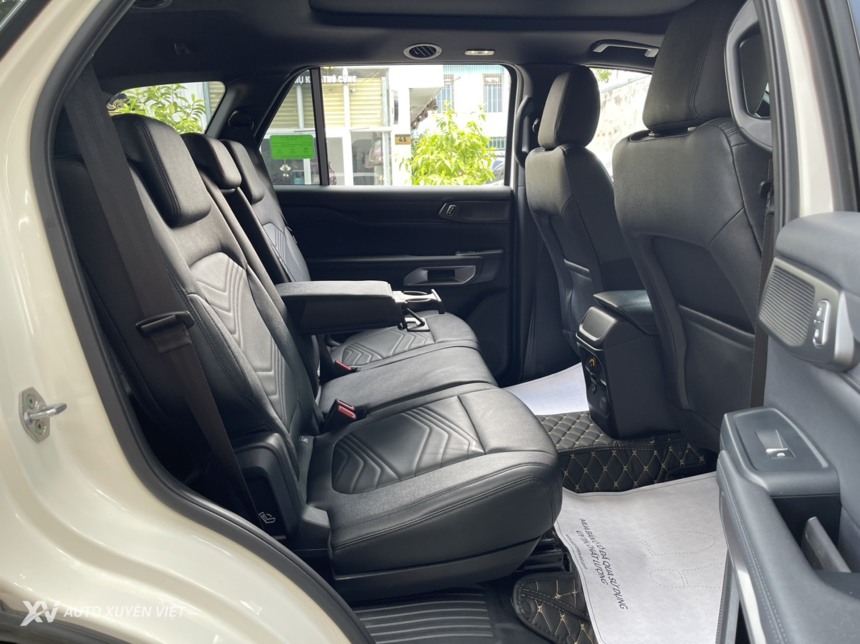 Ford Everest Titanium 4x2AT 2023 Ford Everest Titanium 4x2AT 2023