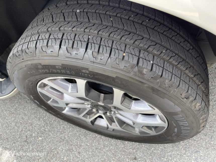 Ford Everest Titanium 4x2AT 2023 Ford Everest Titanium 4x2AT 2023