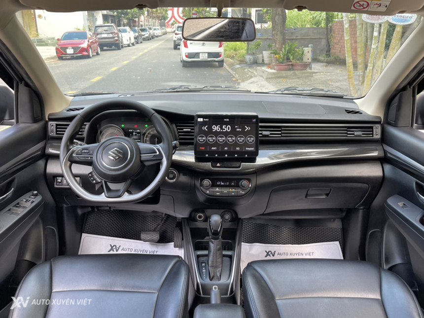 Suzuki XL7 1.5AT 2022