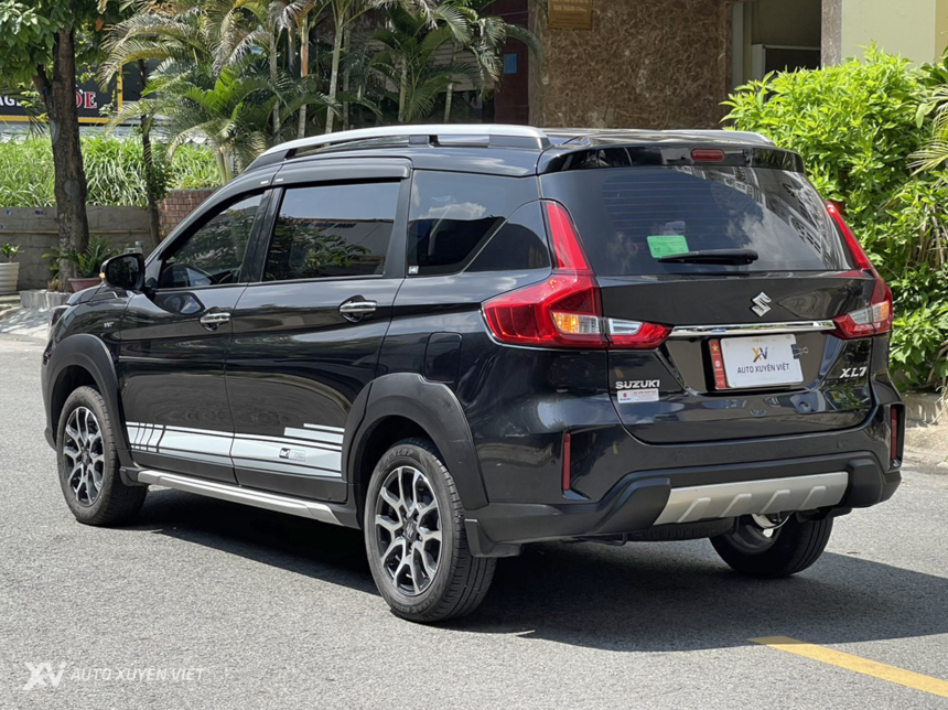 Suzuki XL7 1.5AT 2022