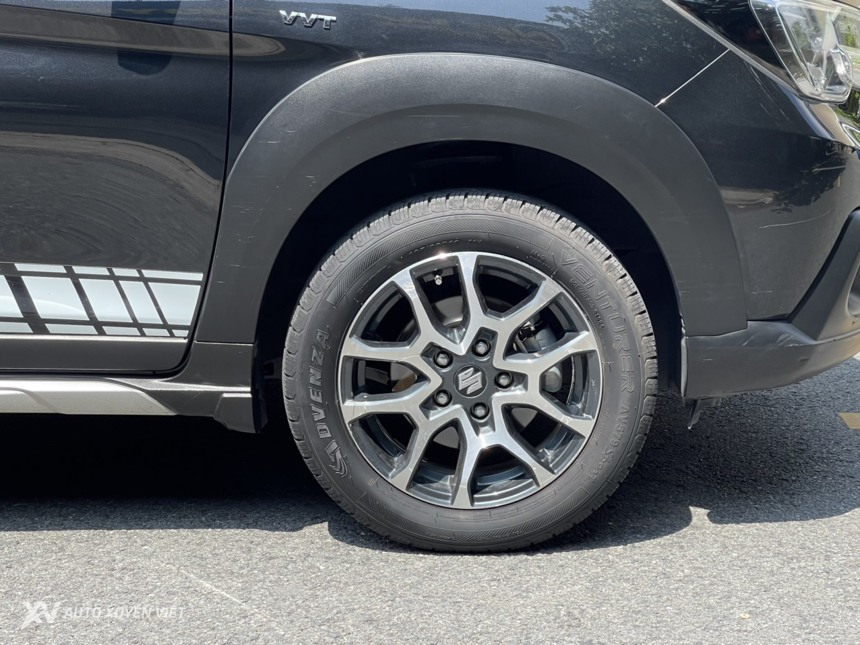 Suzuki XL7 1.5AT 2022