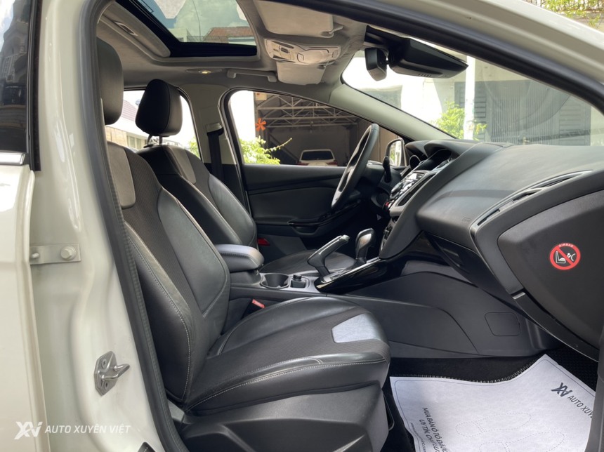 Ford Focus Sport Hatchback 2015 Ford Focus Sport Hatchback 2015