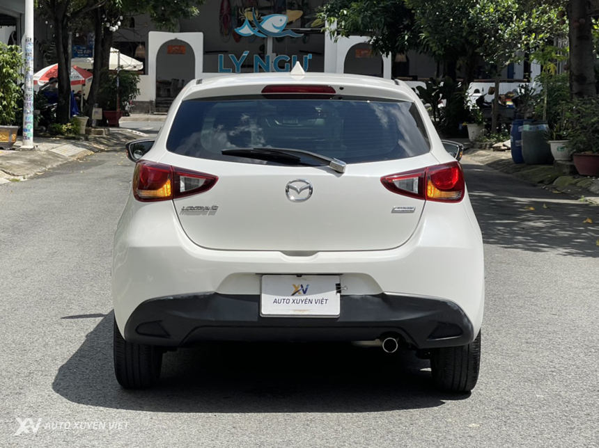 Mazda 2 Hatchback 1.5AT 2015