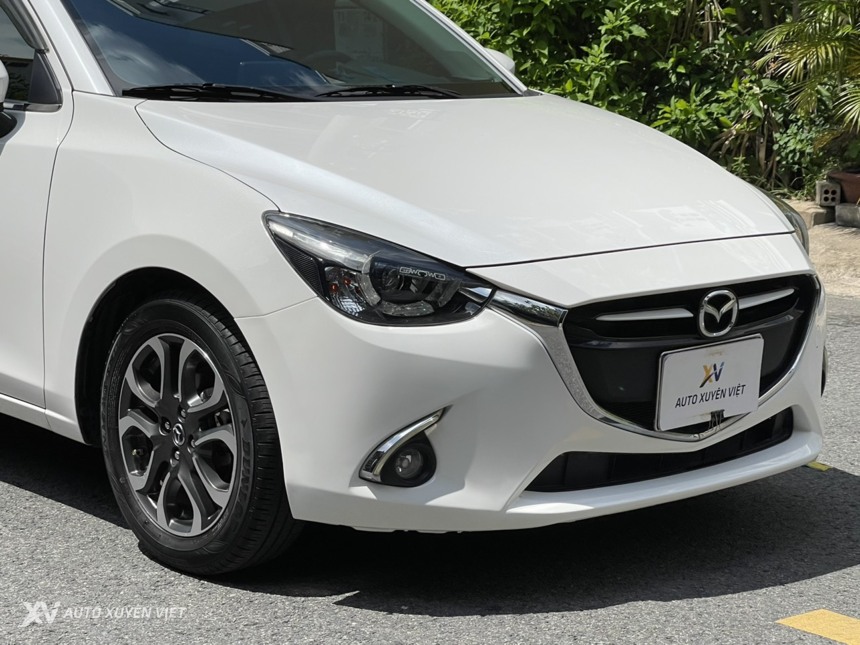 Mazda 2 Hatchback 1.5AT 2015