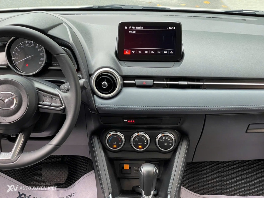 Mazda 2 Sport Luxury 1.5AT 2023 Mazda 2 Sport Luxury 1.5AT 2023