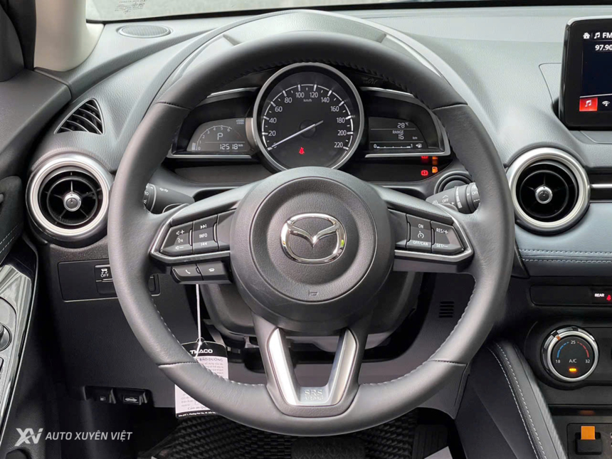 Mazda 2 Sport Luxury 1.5AT 2023 Mazda 2 Sport Luxury 1.5AT 2023