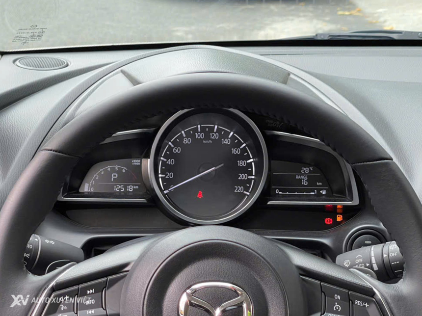 Mazda 2 Sport Luxury 1.5AT 2023 Mazda 2 Sport Luxury 1.5AT 2023