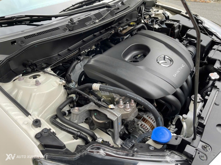 Mazda 2 Sport Luxury 1.5AT 2023 Mazda 2 Sport Luxury 1.5AT 2023