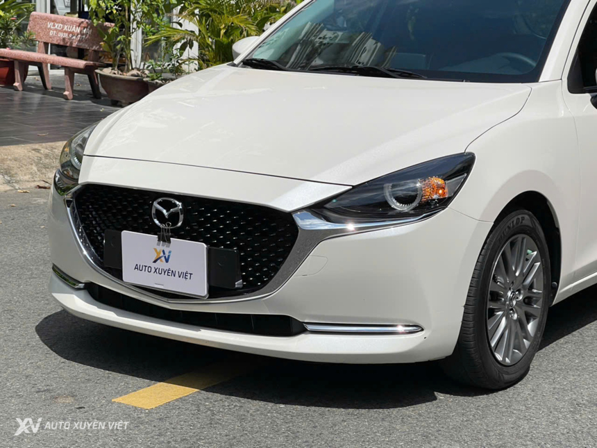 Mazda 2 Sport Luxury 1.5AT 2023 Mazda 2 Sport Luxury 1.5AT 2023