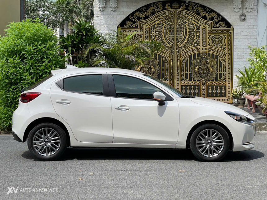 Mazda 2 Sport Luxury 1.5AT 2023 Mazda 2 Sport Luxury 1.5AT 2023