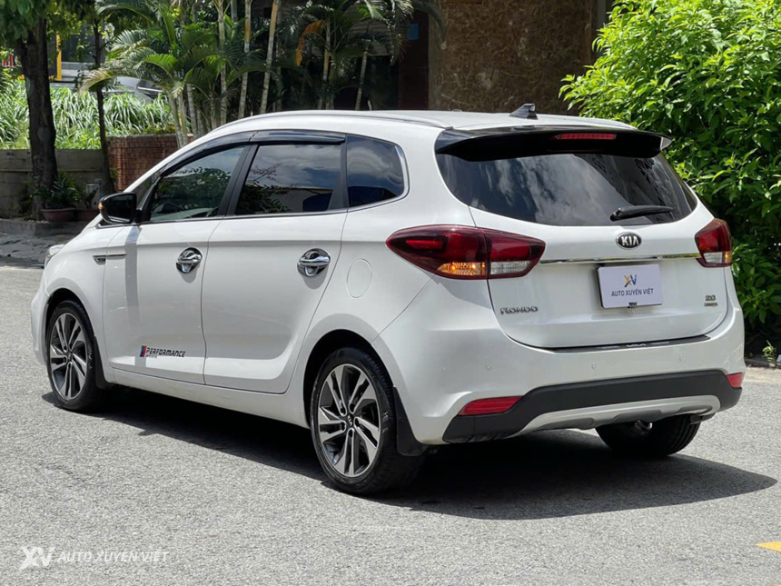 Kia Rondo 2.0 GAT 2018