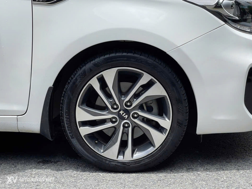 Kia Rondo 2.0 GAT 2018