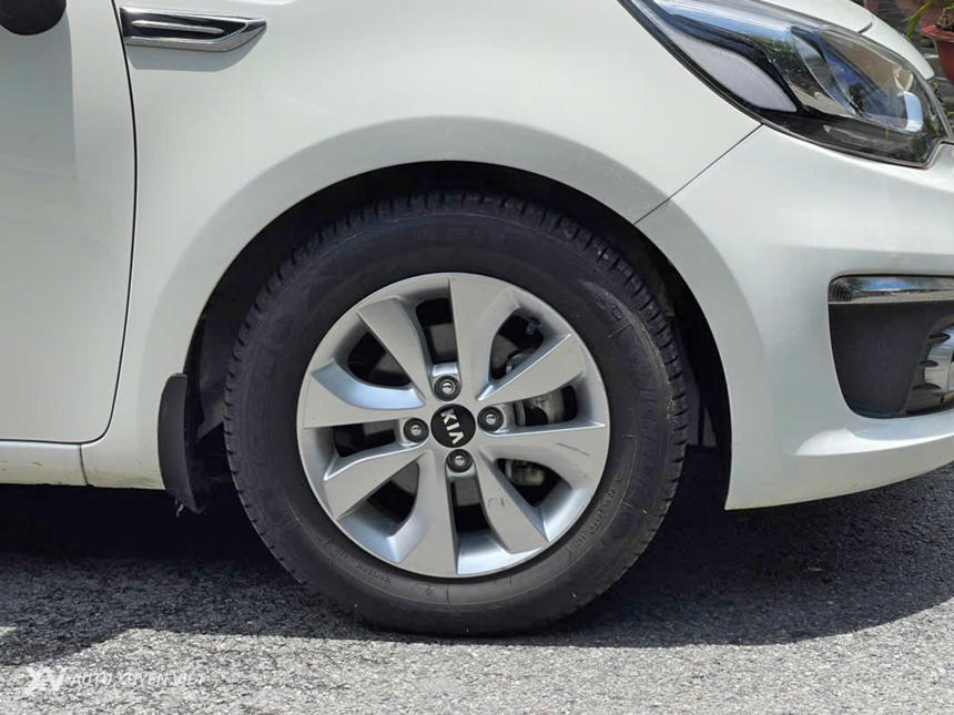 Kia Rio 1.4MT 2016 Kia Rio 1.4MT 2016