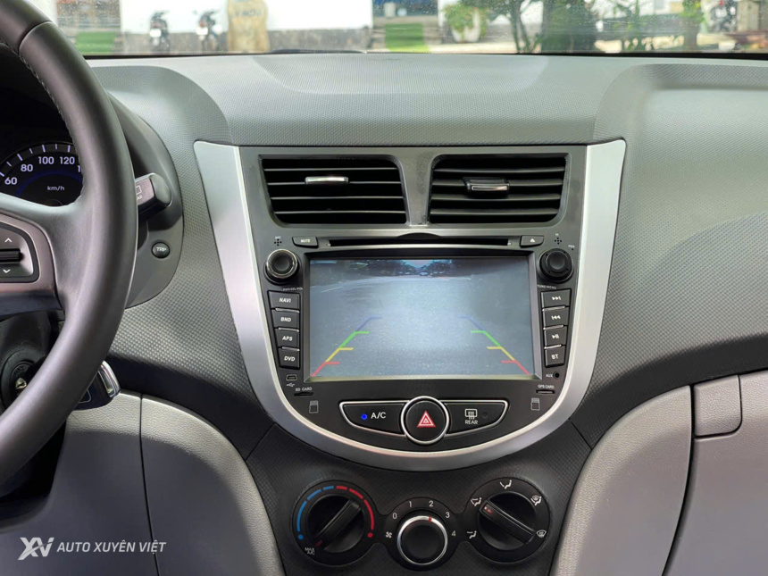 Hyundai Accent Blue Hatchback 2015 Hyundai Accent Blue Hatchback 2015