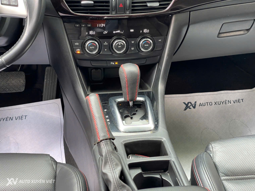 Mazda 6 2.0AT 2015 Mazda 6 2.0AT 2015