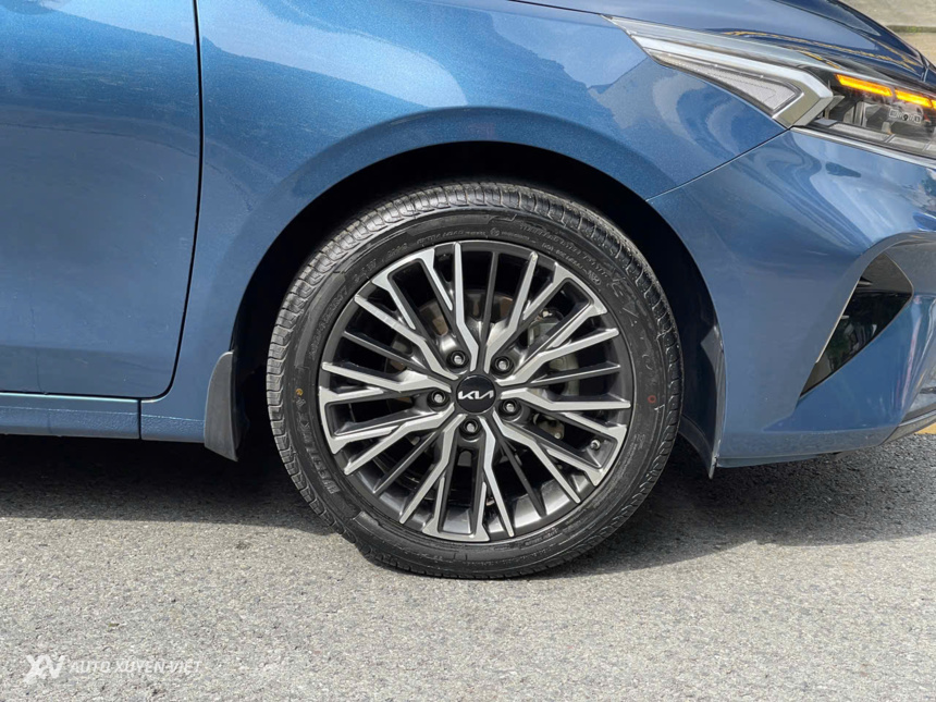 Kia K3 1.6AT Premium 2021