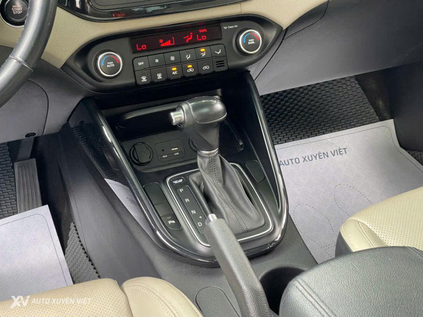 Kia Rondo 2.0 GATH 2015