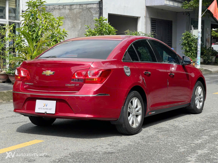 Chevrolet Cruze LT 2018 Số Sàn