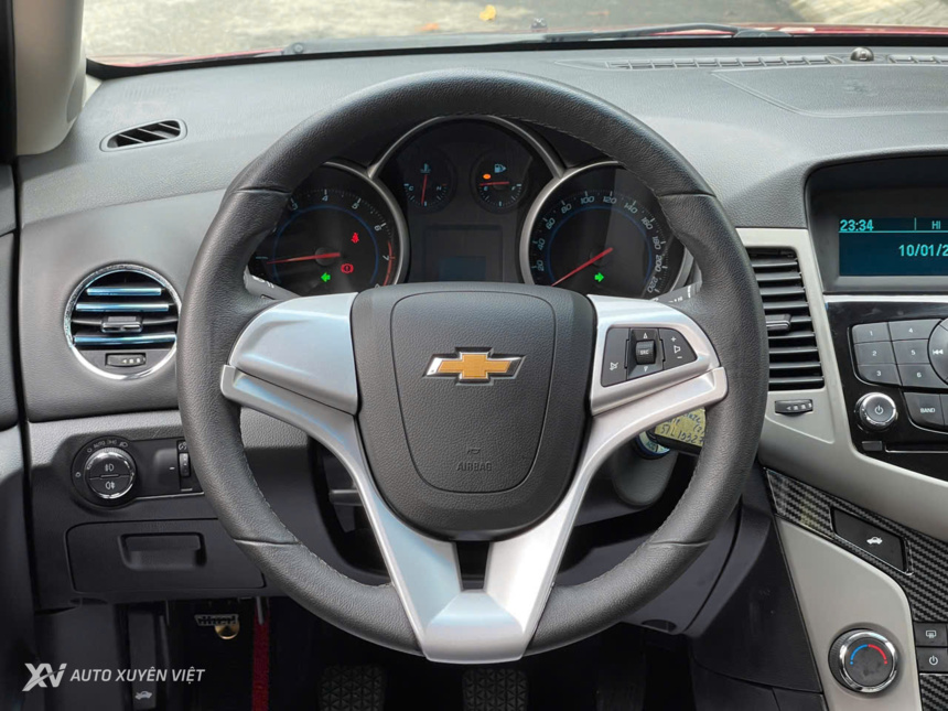 Chevrolet Cruze LT 2018 Số Sàn
