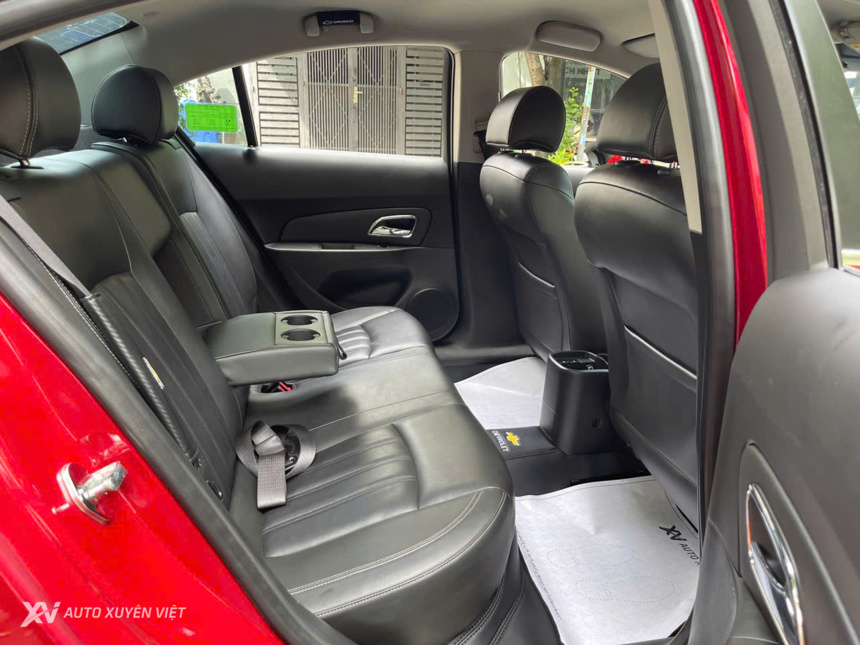 Chevrolet Cruze LT 2018 Số Sàn