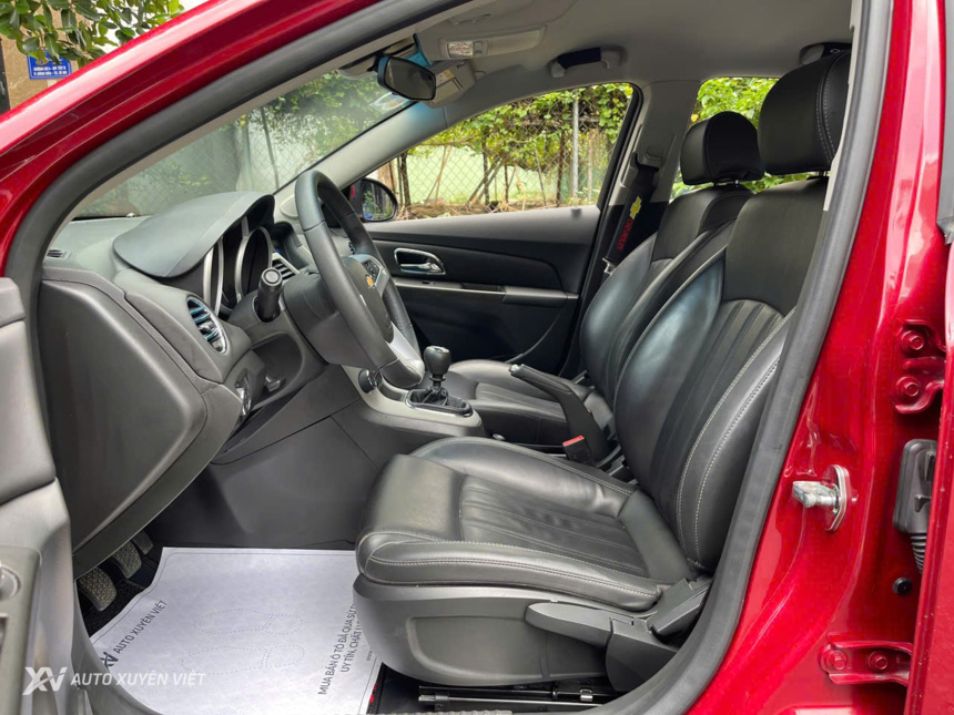 Chevrolet Cruze LT 2018 Số Sàn