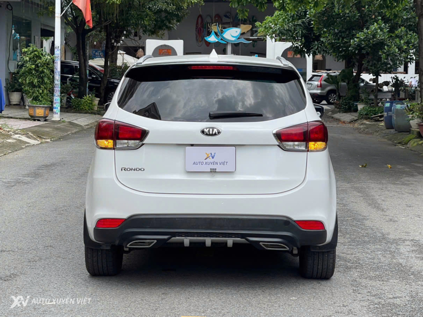 Kia Rondo 2.0 GMT 2017 Số Sàn Kia Rondo 2.0 GMT 2017 Số Sàn