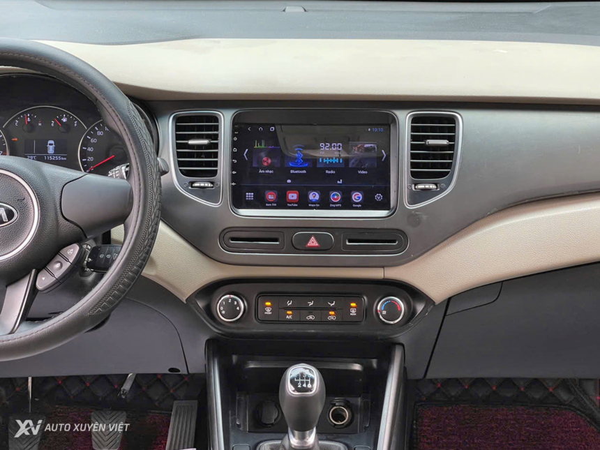 Kia Rondo 2.0 GMT 2017 Số Sàn Kia Rondo 2.0 GMT 2017 Số Sàn