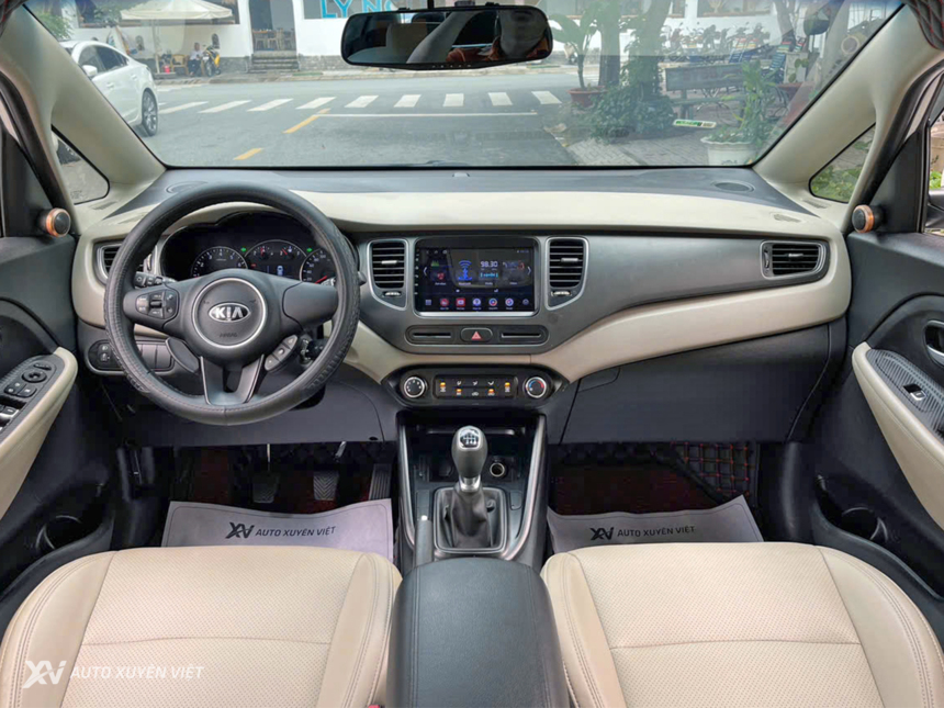 Kia Rondo 2.0 GMT 2017 Số Sàn Kia Rondo 2.0 GMT 2017 Số Sàn