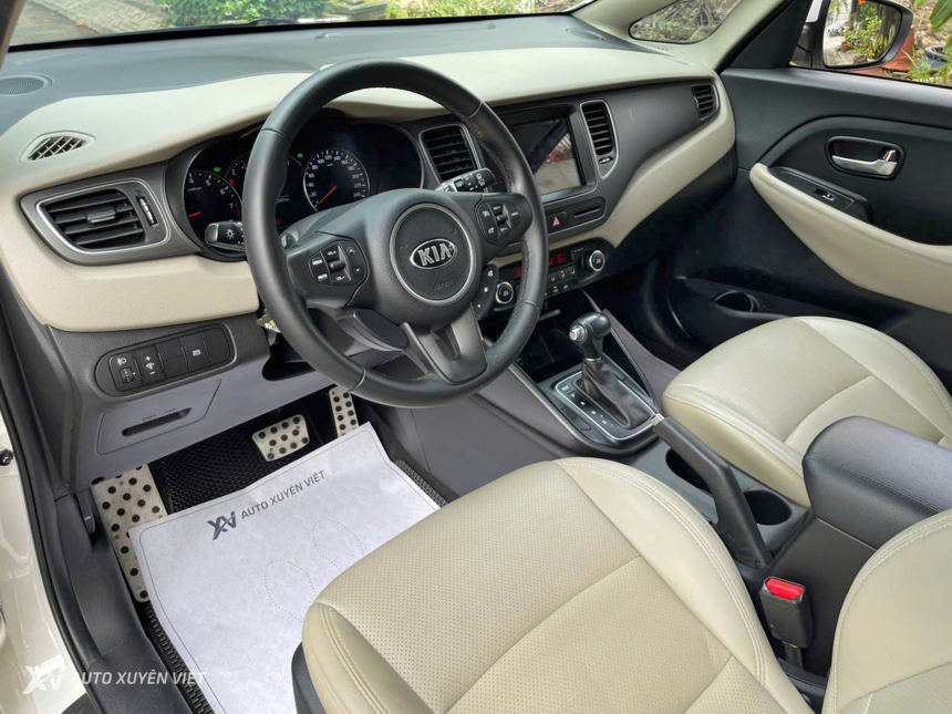 Kia Rondo 2.0 GAT 2018