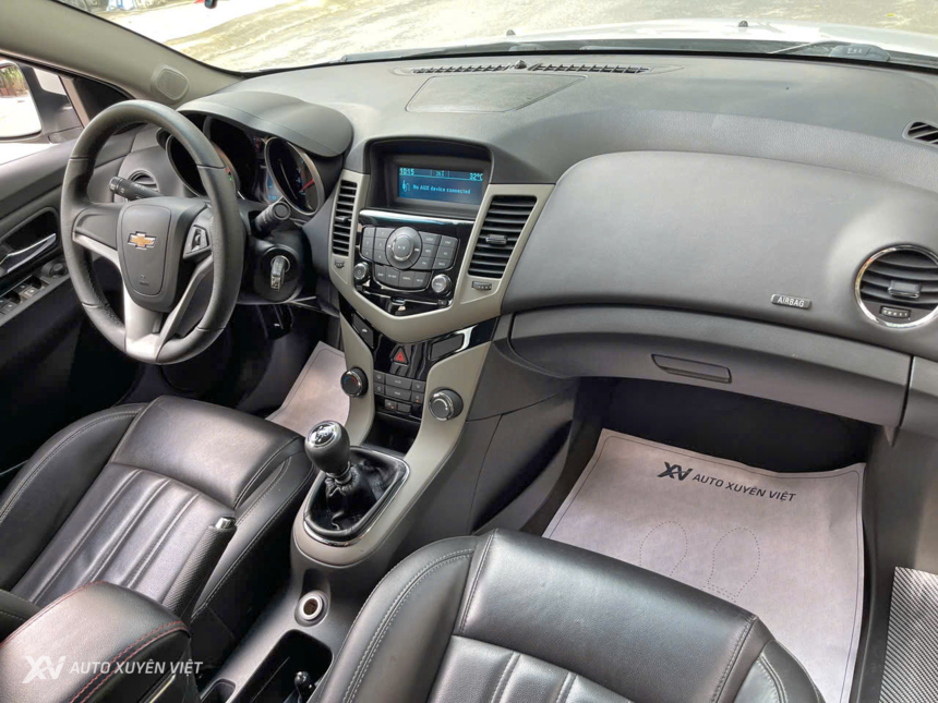 Chevrolet Cruze LT 2018 Số Sàn Chevrolet Cruze LT 2018 Số Sàn