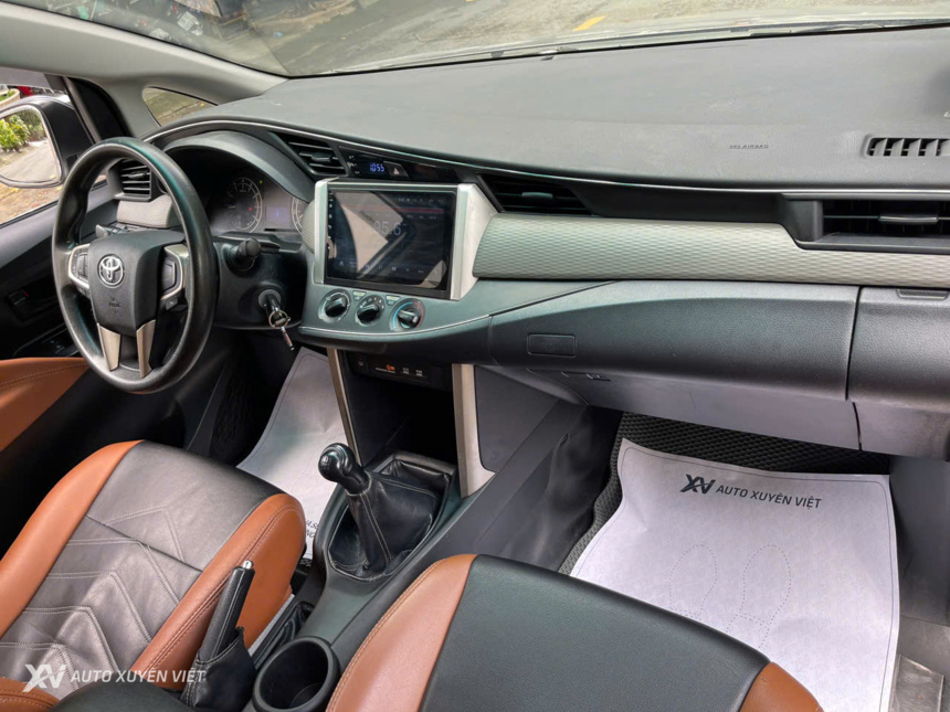 Toyota Innova E 2.0 MT 2016