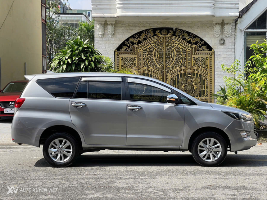 Toyota Innova E 2.0 MT 2016
