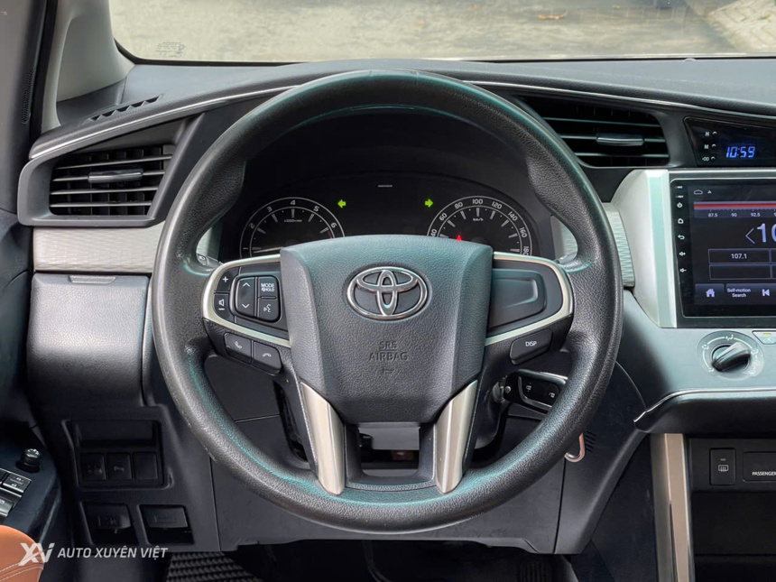 Toyota Innova E 2.0 MT 2016