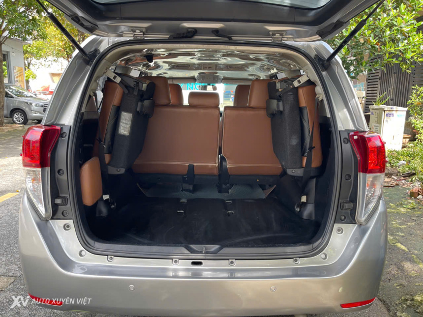 Toyota Innova E 2.0 MT 2016