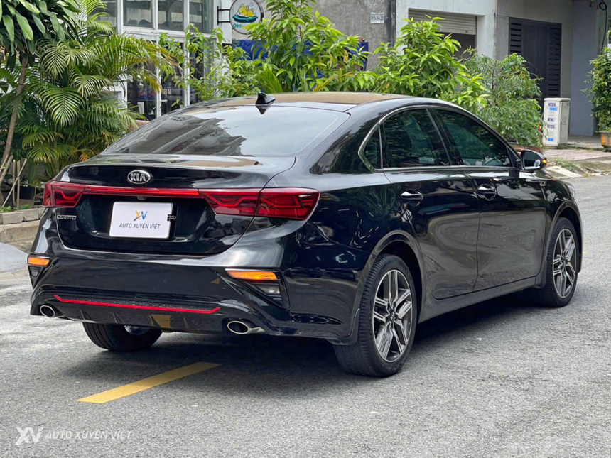 Kia Cerato 1.6AT Luxury 2021 Kia Cerato 1.6AT Luxury 2021