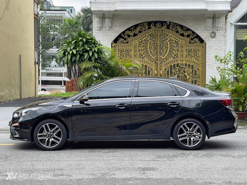 Kia Cerato 1.6AT Luxury 2021 Kia Cerato 1.6AT Luxury 2021