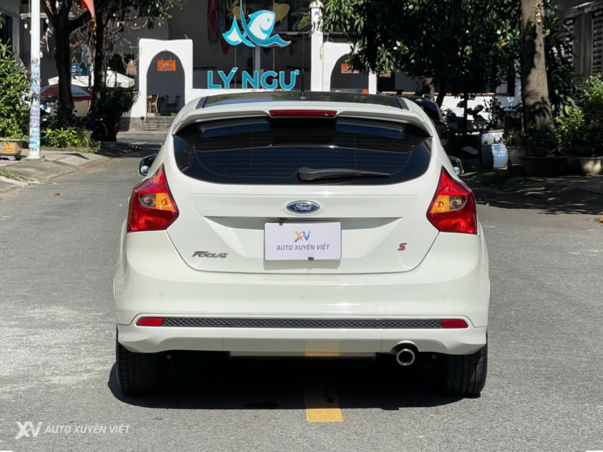 Ford Focus Sport Hatchback 2.0AT 2015 Ford Focus Sport Hatchback 2.0AT 2015