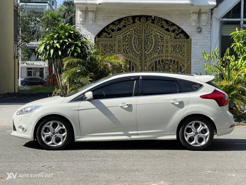 Ford Focus Sport Hatchback 2.0AT 2015 Ford Focus Sport Hatchback 2.0AT 2015