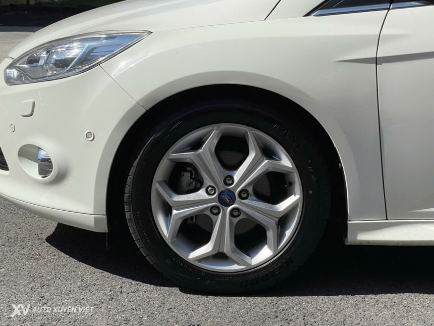 Ford Focus Sport Hatchback 2.0AT 2015 Ford Focus Sport Hatchback 2.0AT 2015