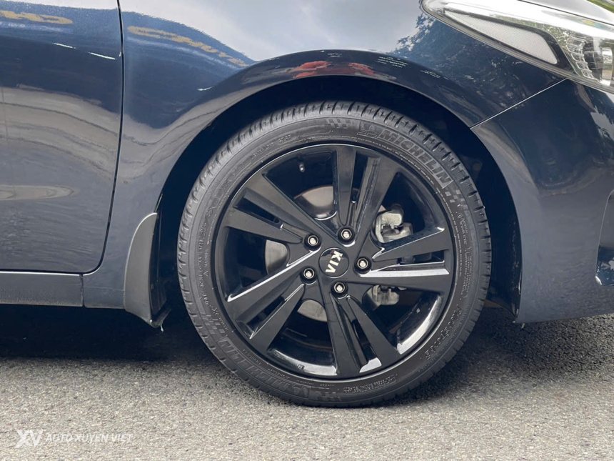 Kia Cerato 1.6MT 2018