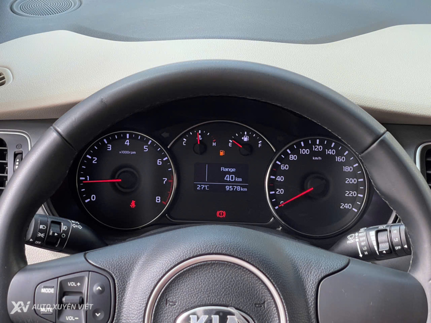 Kia Rondo 2.0MT 2022 Kia Rondo 2.0MT 2022