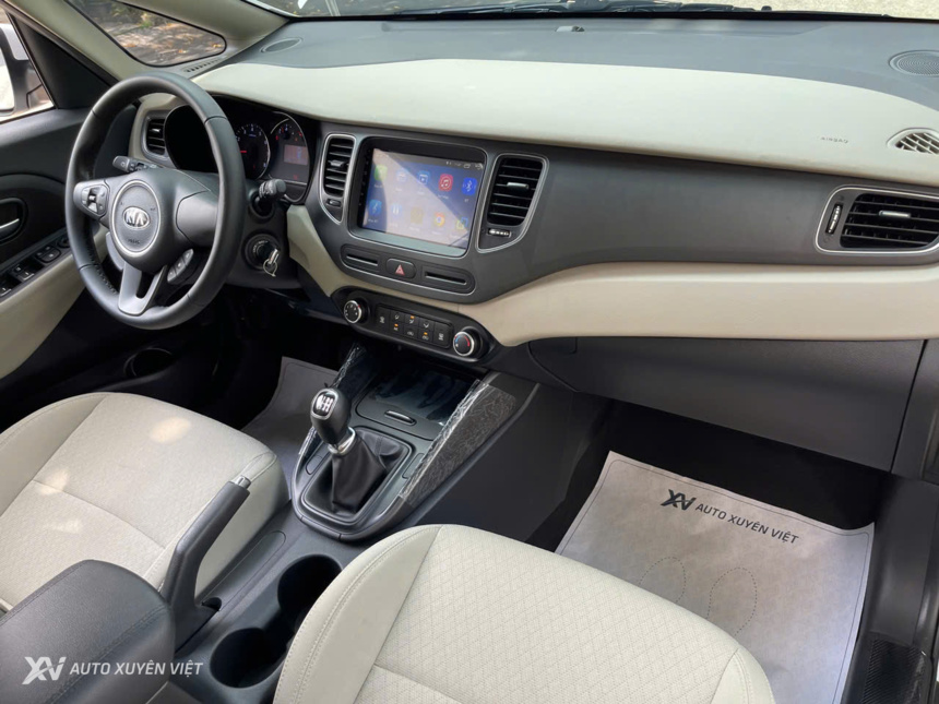 Kia Rondo 2.0MT 2022 Kia Rondo 2.0MT 2022