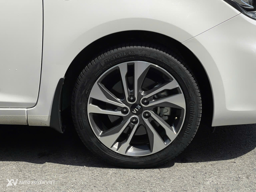 Kia Rondo 2.0MT 2022 Kia Rondo 2.0MT 2022