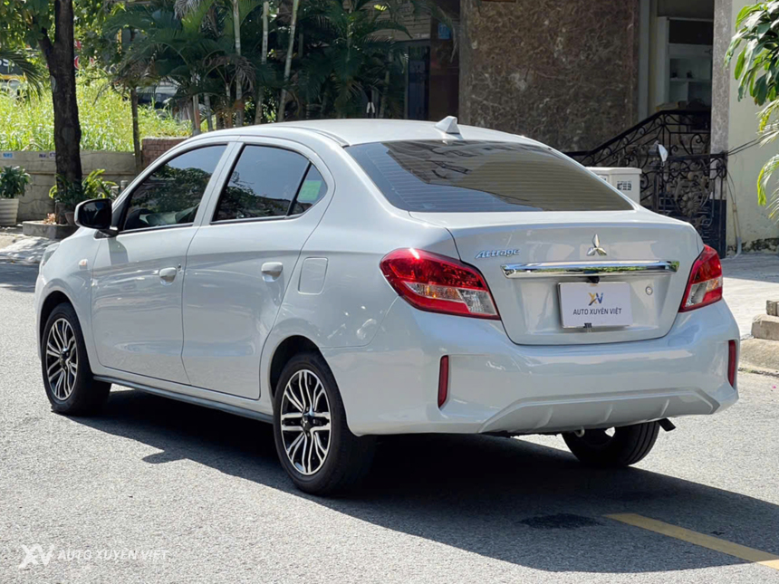 Mitsubishi Attrage 1.2MT 2022