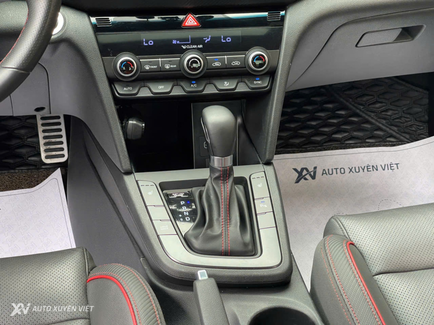 Hyundai Elantra Sport 1.6Turbo 2021 Hyundai Elantra Sport 1.6Turbo 2021